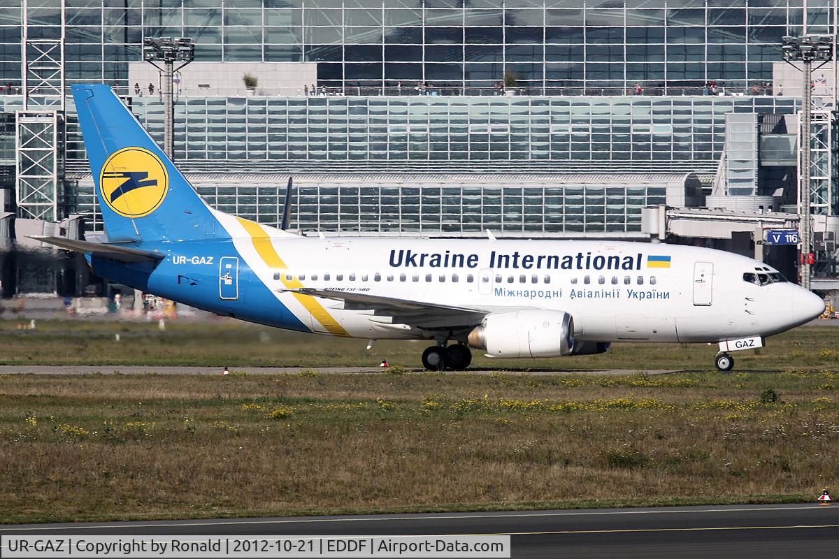 UR-GAZ, 1992 Boeing 737-55D C/N 27418, at fra