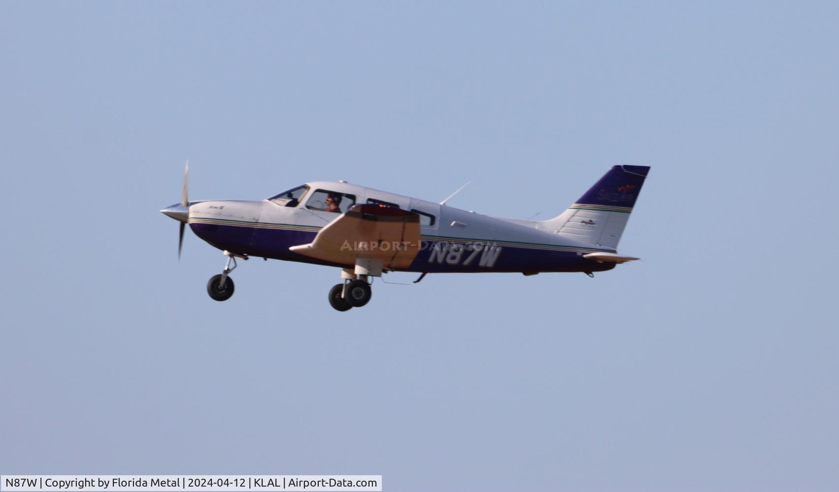 N87W, 1999 Piper PA-28-181 C/N 2843296, PA-28-181 zx LAL-BHC