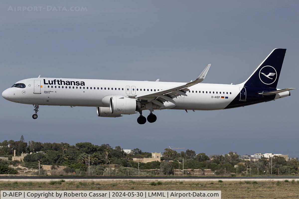 D-AIEP, Airbus 321-271NX C/N 11027, Runway 31