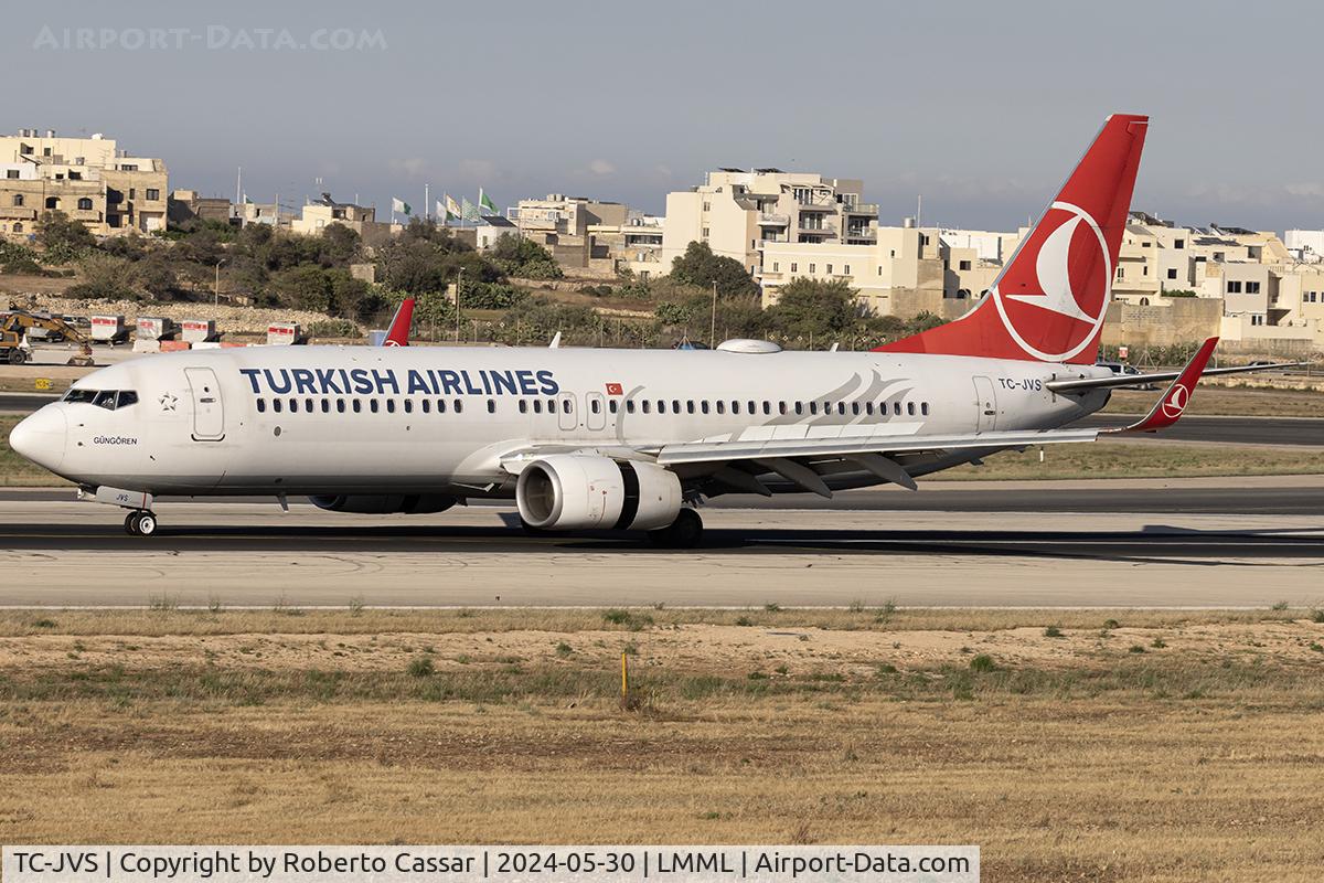 TC-JVS, 2016 Boeing 737-8F2 C/N 60021/5911, Runway 31