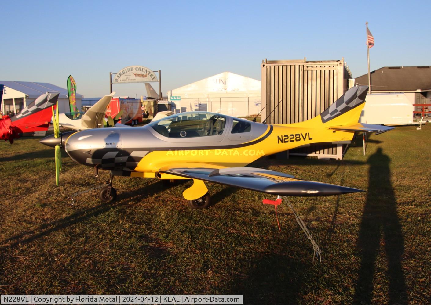 N228VL, 2021 JMB AIRCRAFT S R O VL-3TE-915 C/N VL-3-413, JMB VL-3TE zx