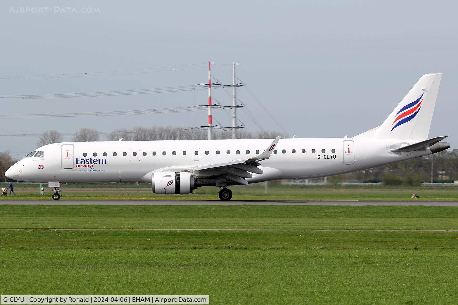 G-CLYU, 2009 Embraer 190AR (ERJ-190-100IGW) C/N 19000310, at spl