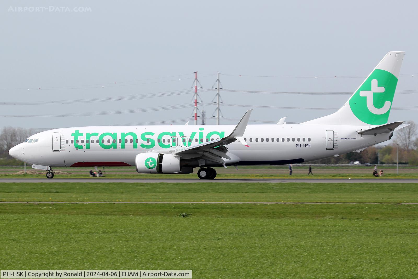 PH-HSK, 2015 Boeing 737-8K2 C/N 41330, at spl