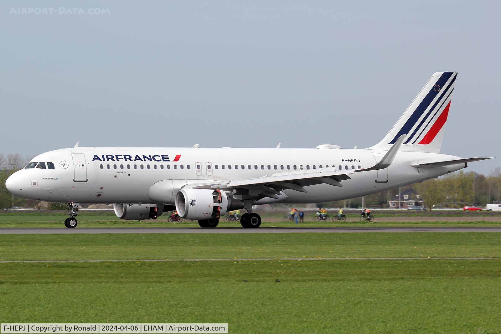 F-HEPJ, 2017 Airbus A320-214 C/N 7873, at spl