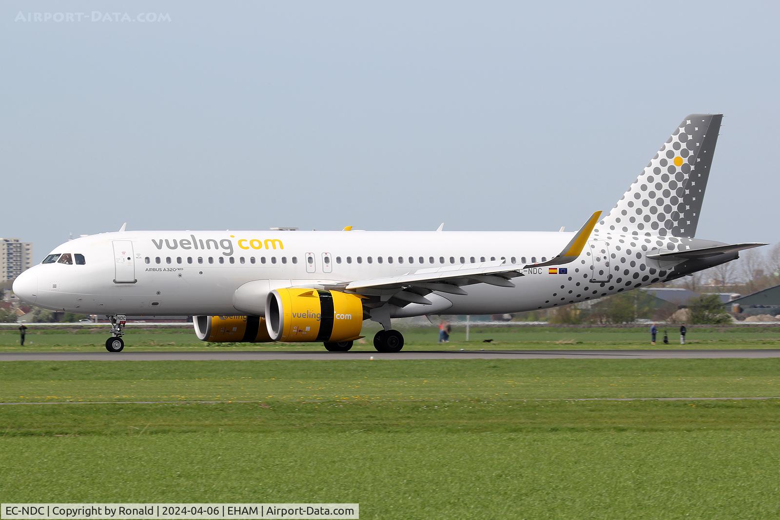 EC-NDC, 2019 Airbus A320-271N C/N 8945, at spl