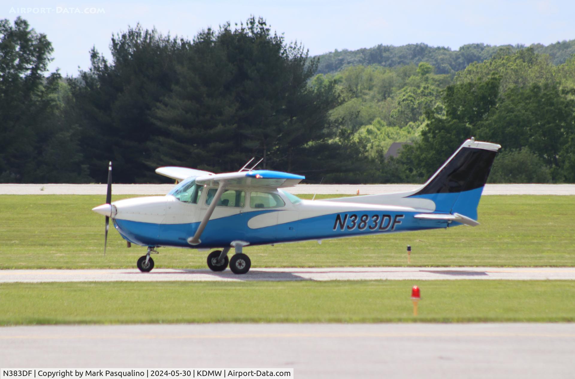 N383DF, 1977 Cessna 172N C/N 17269914, Cessna 172N