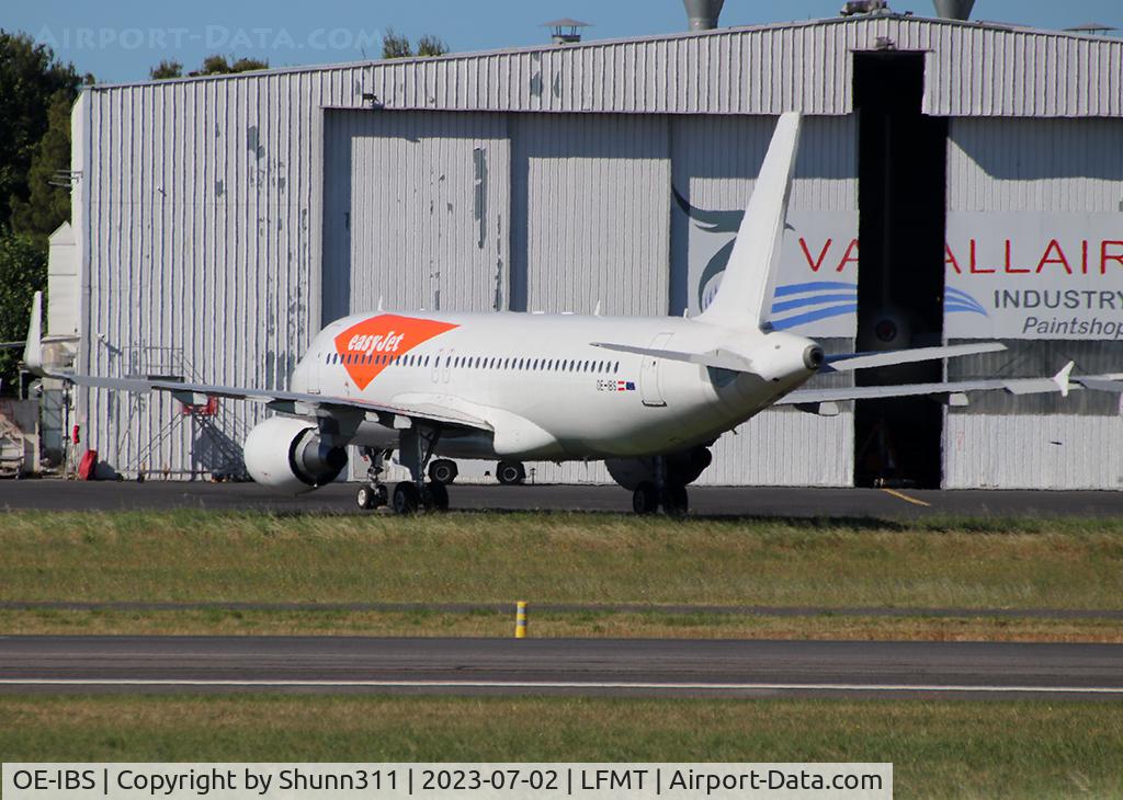 OE-IBS, 2014 Airbus A320-214 C/N 6422, Stored before delivery... Ex. Vanilla Air