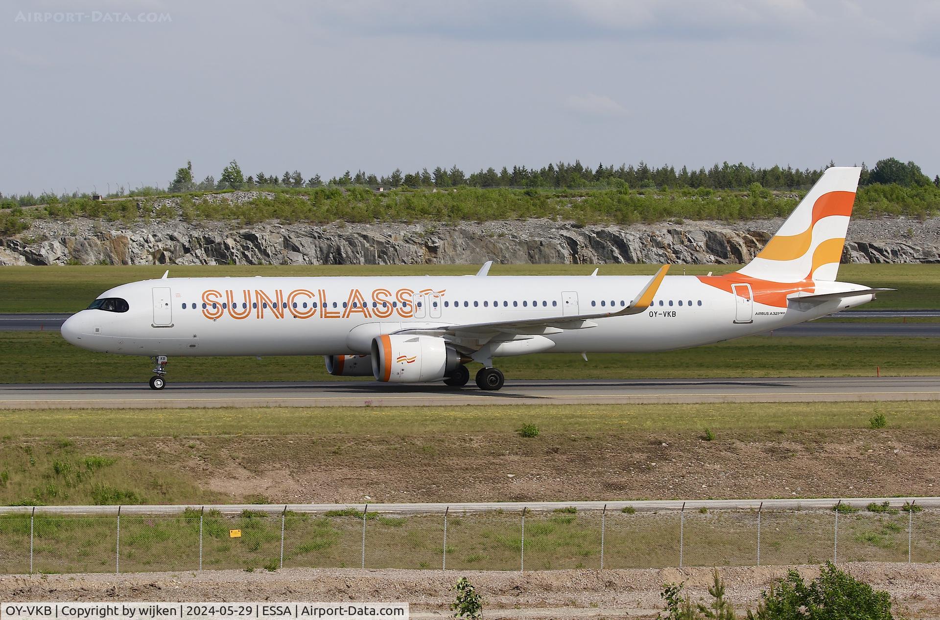 OY-VKB, 2024 Airbus A321-251NX C/N 11742, Twy W