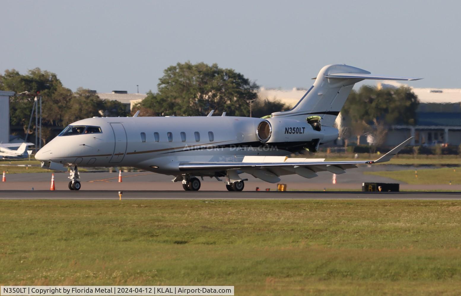 N350LT, 2017 Bombardier BD-100-1A10 (Challenger 350) C/N 20685, Challenger 350 zx
