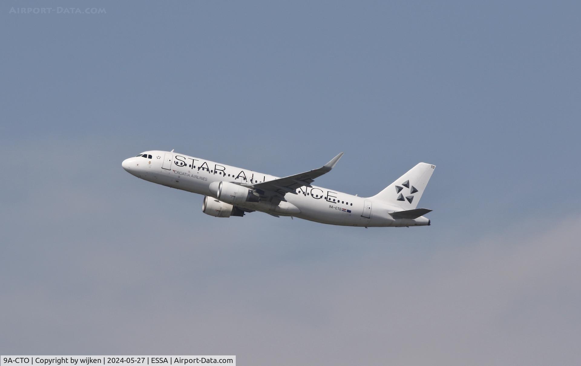 9A-CTO, 2004 Airbus A320-214 C/N 2178, Rwy 19R