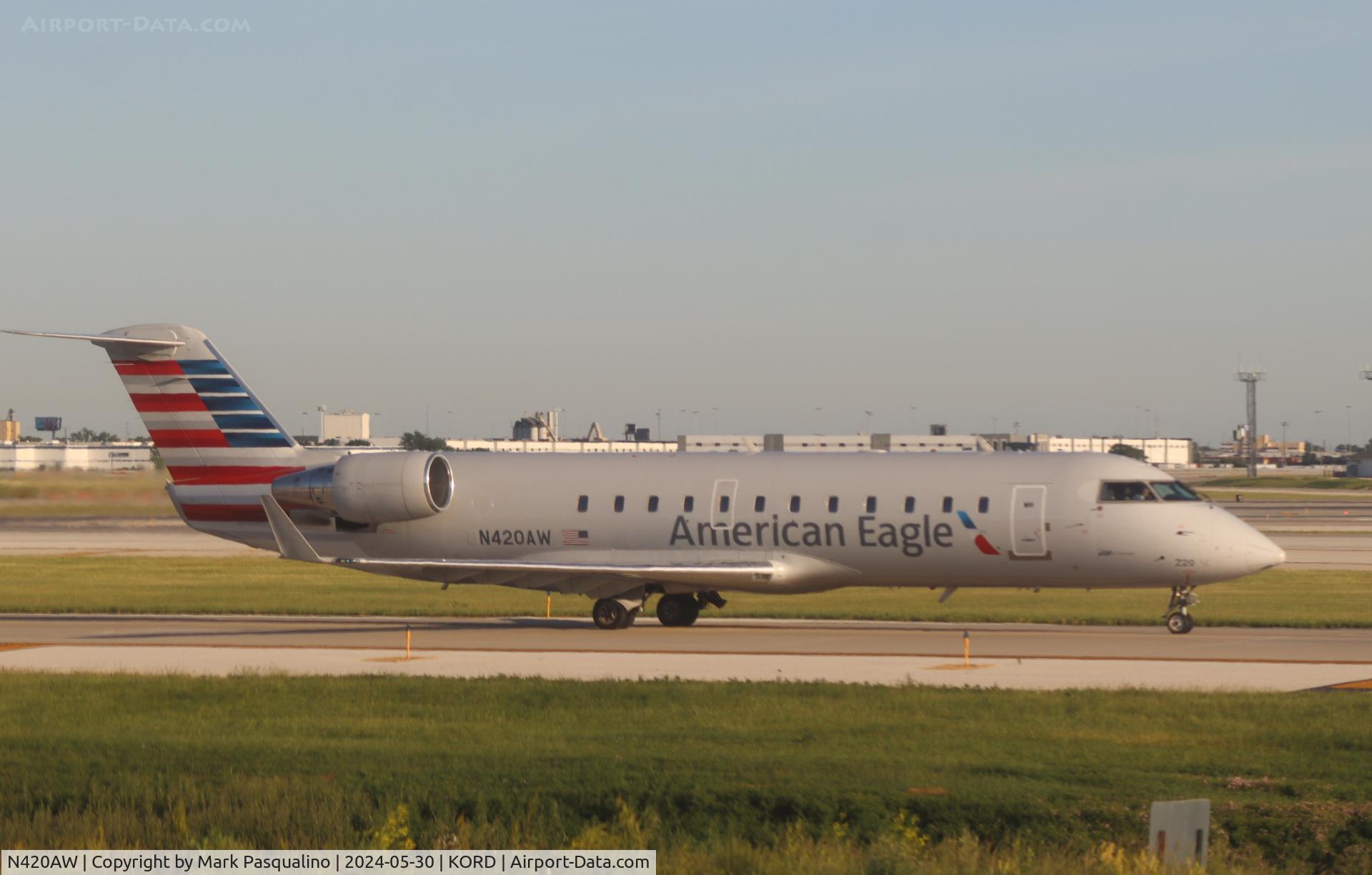 N420AW, 2002 Bombardier CRJ-200LR (CL-600-2B19) C/N 7640, CL-600-2B19