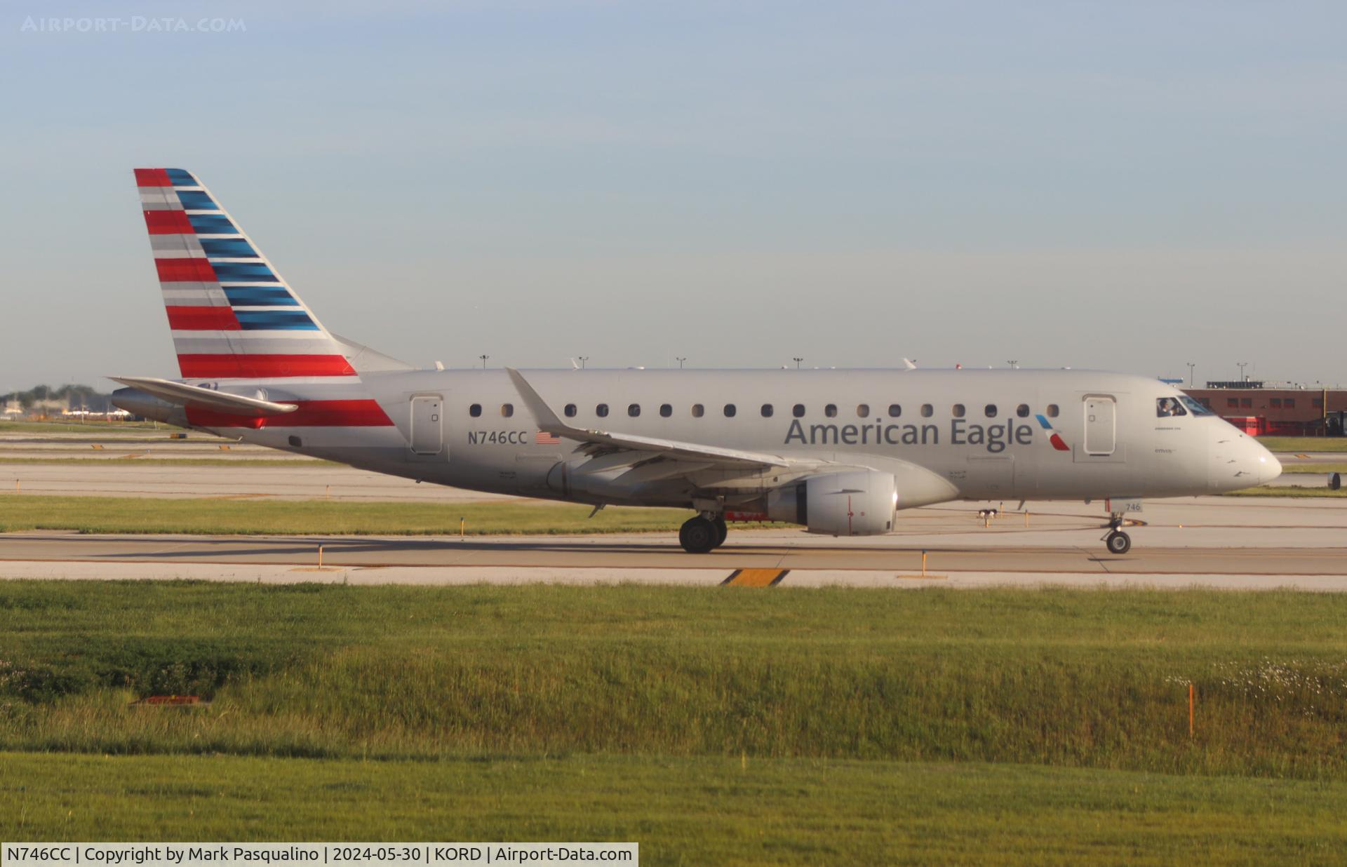 N746CC, 2004 Embraer 170LR (ERJ-170-100SU) C/N 17000042, ERJ-170-100SU
