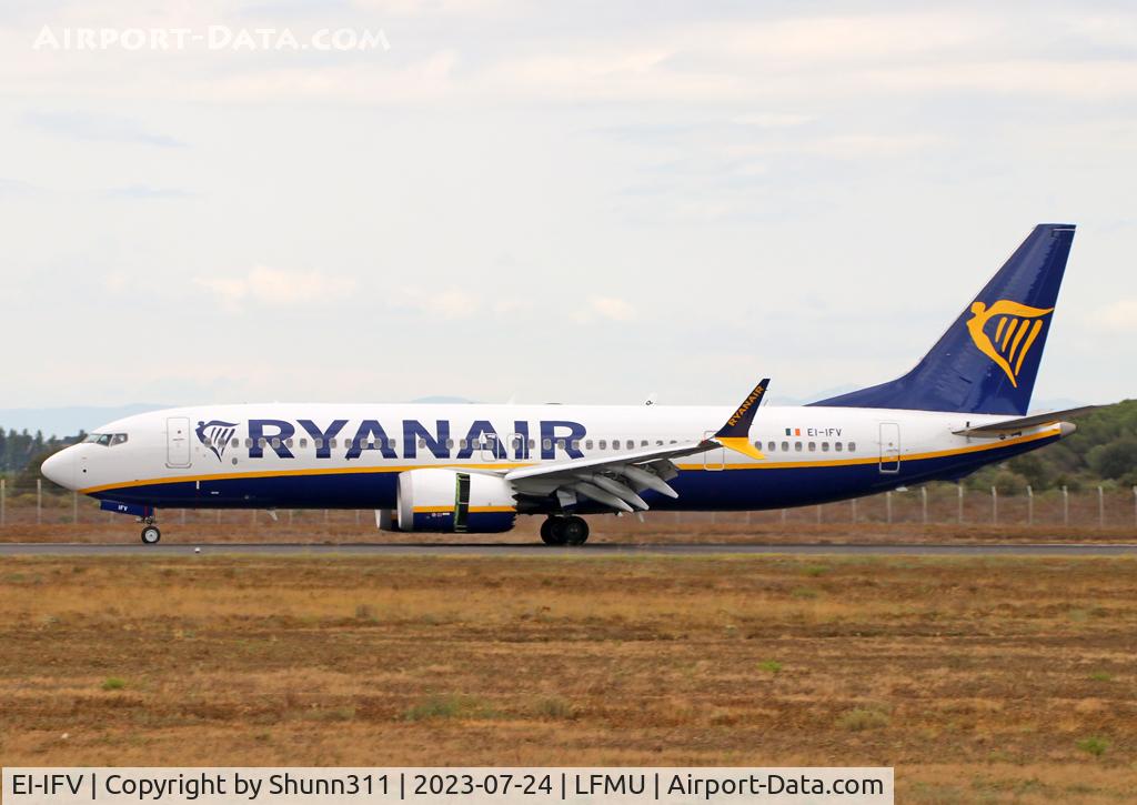 EI-IFV, 2022 Boeing 737-8 200 C/N 62346, Landing rwy 27