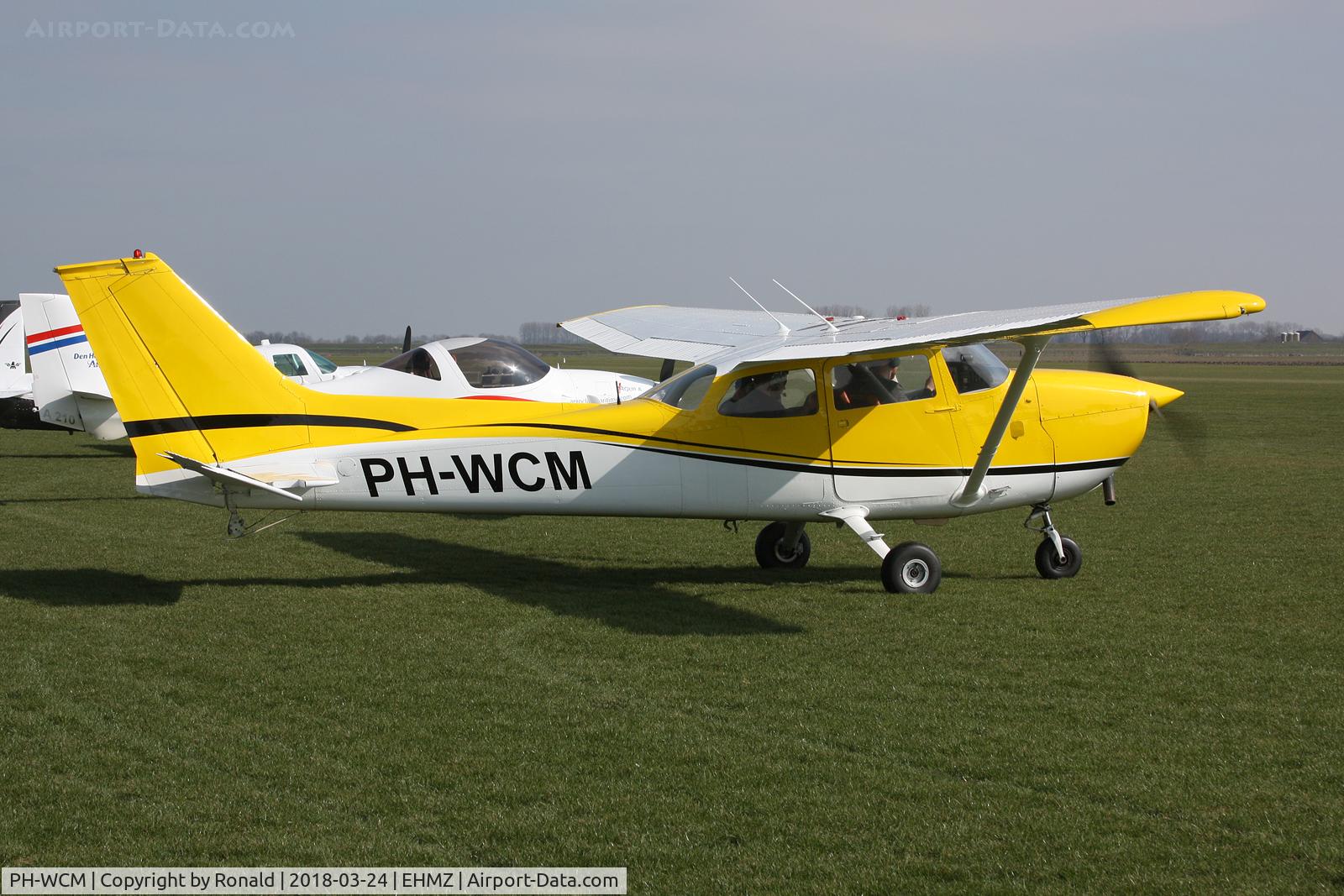 PH-WCM, Reims Cessna F172M Skyhawk C/N F17201333, at ehmz