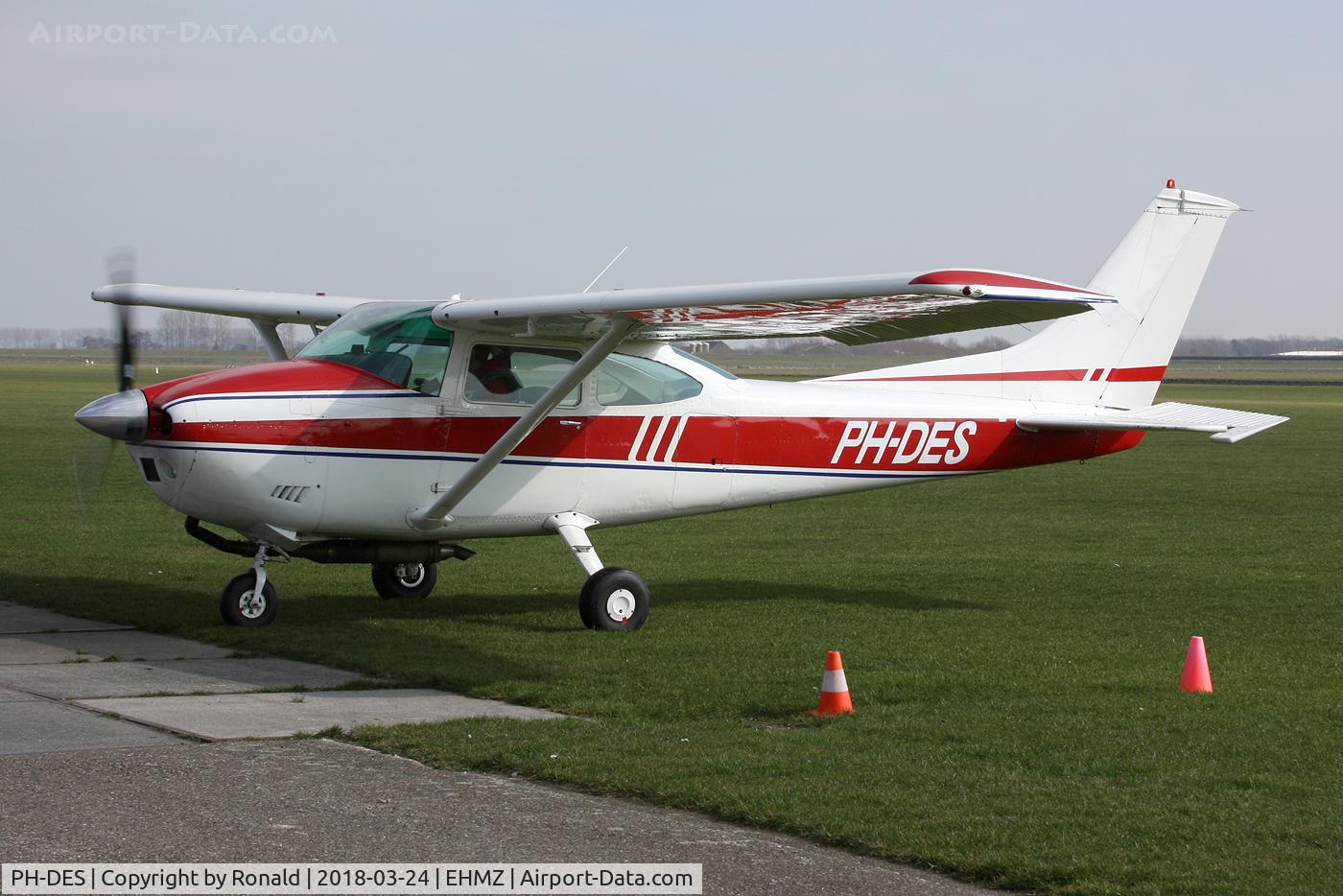PH-DES, 1975 Reims F182P II Skylane C/N F18263920/0016, at ehmz