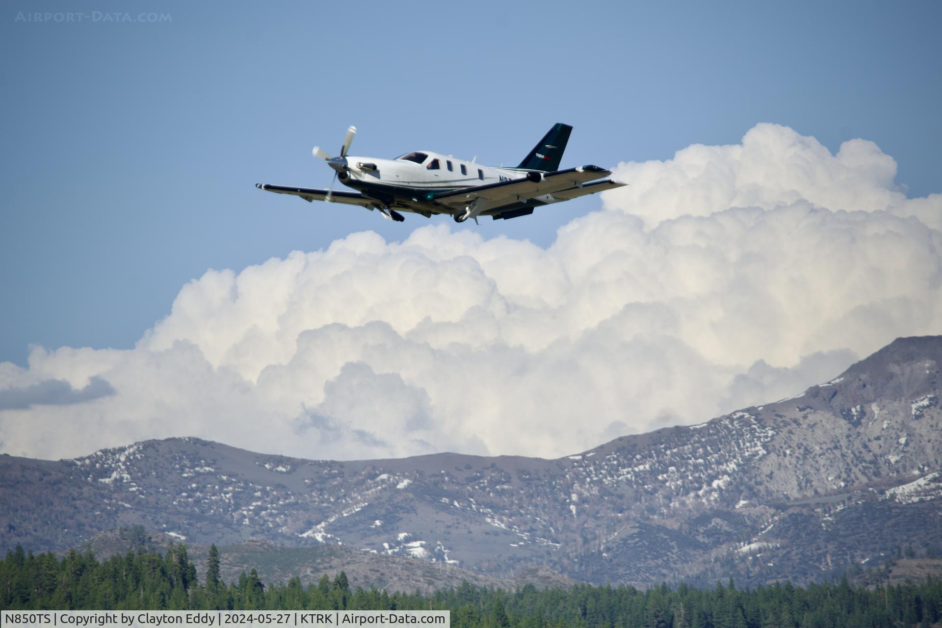 N850TS, 2012 Socata TBM-700 C/N 640, Truckee Tahoe airport in California 2024.