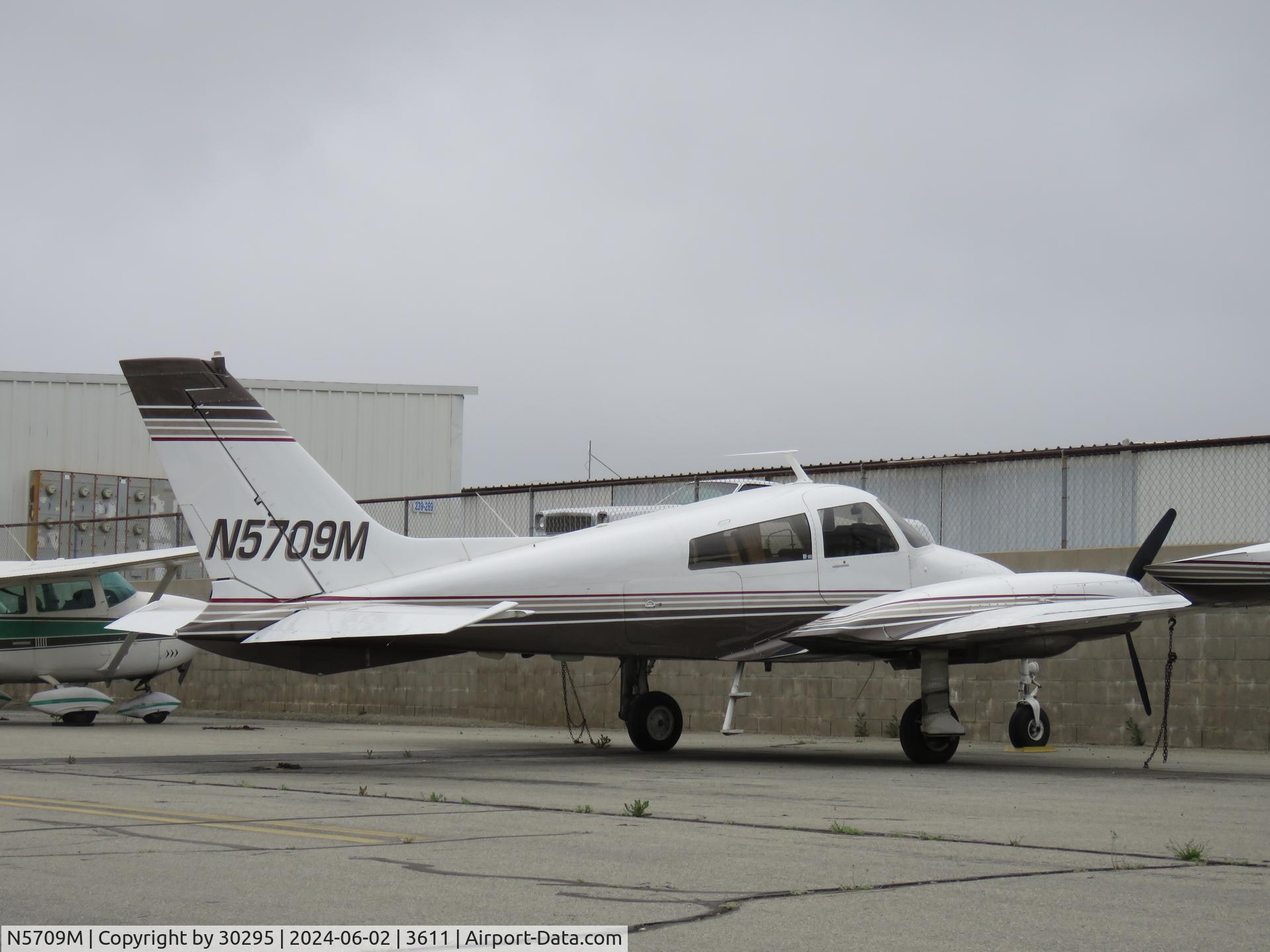 N5709M, 1968 Cessna 310P C/N 310P-0009, Parked