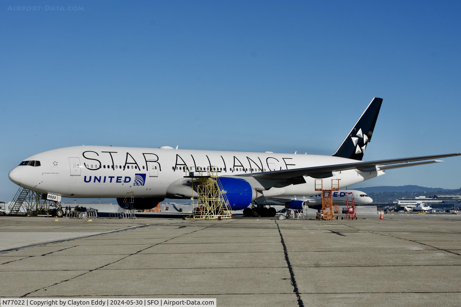N77022, 2010 Boeing 777-224 C/N 39777, SFO 2024.
