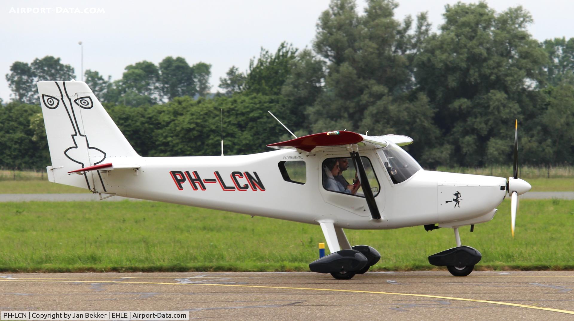 PH-LCN, 2002 Ultravia Pelican PL C/N 684, Lelystad Airport