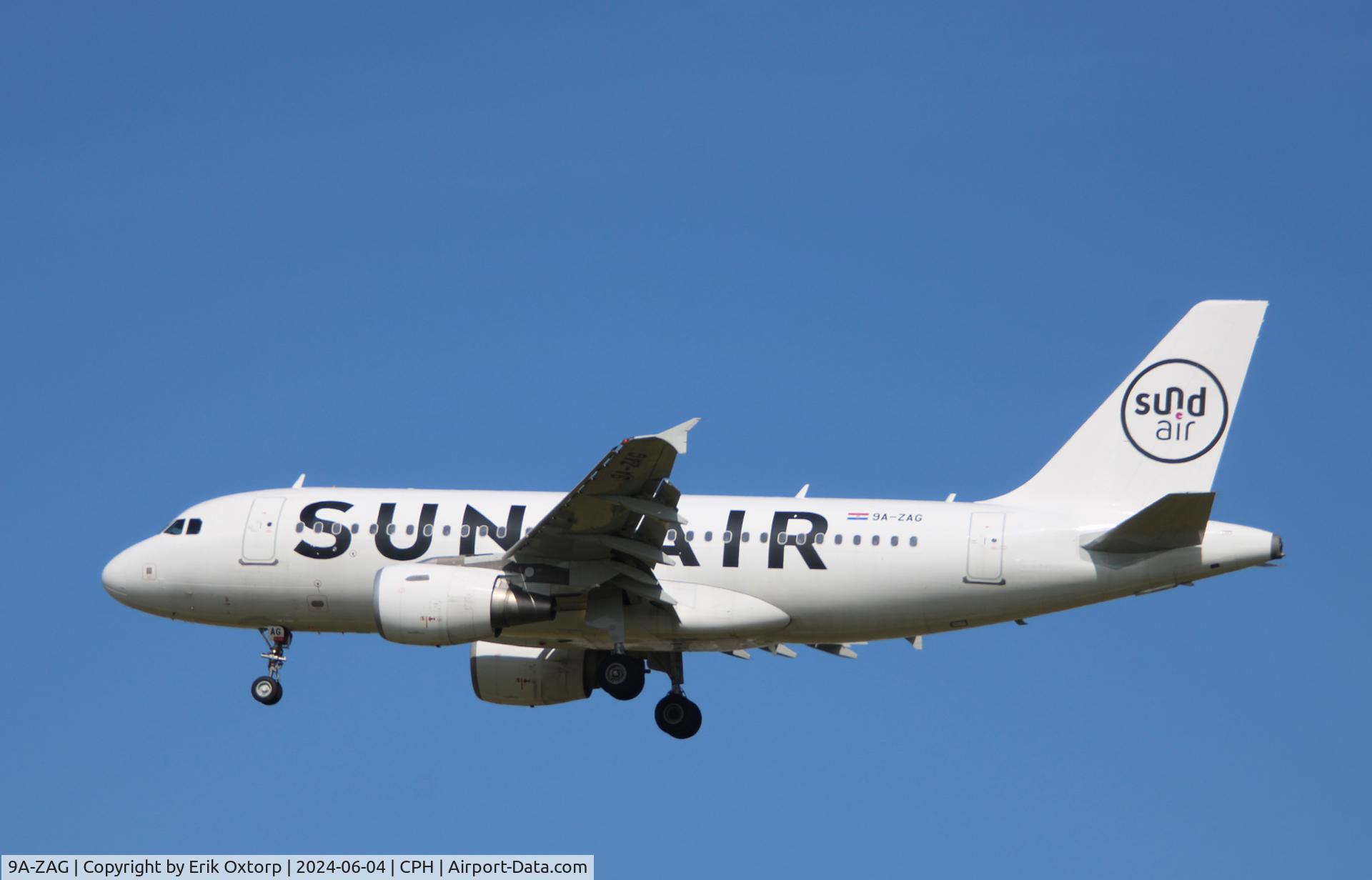 9A-ZAG, 2008 Airbus A319-111 C/N 3443, 9A-ZAG landing rw 22L