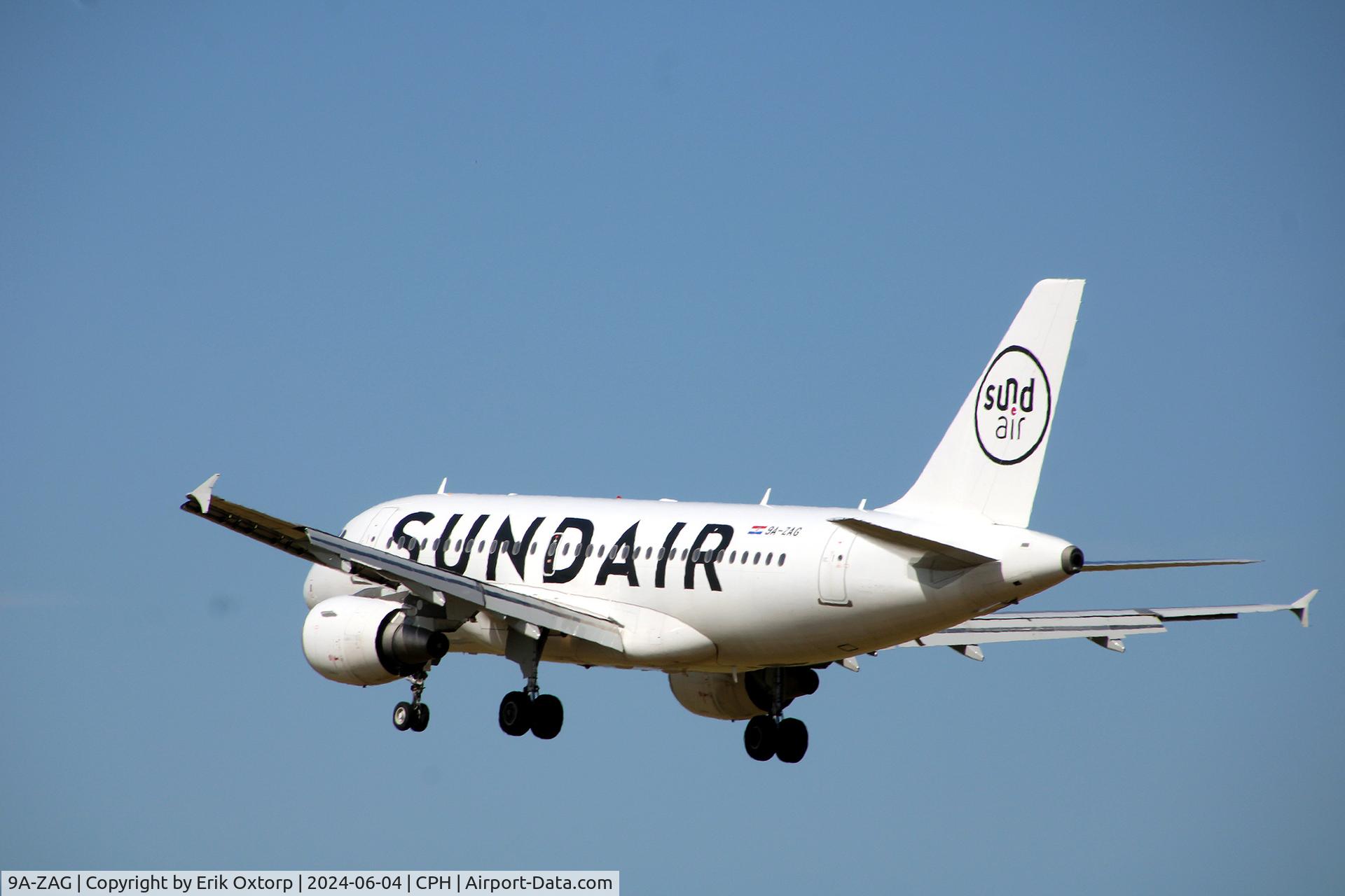 9A-ZAG, 2008 Airbus A319-111 C/N 3443, 9A-ZAG landing rw 22L