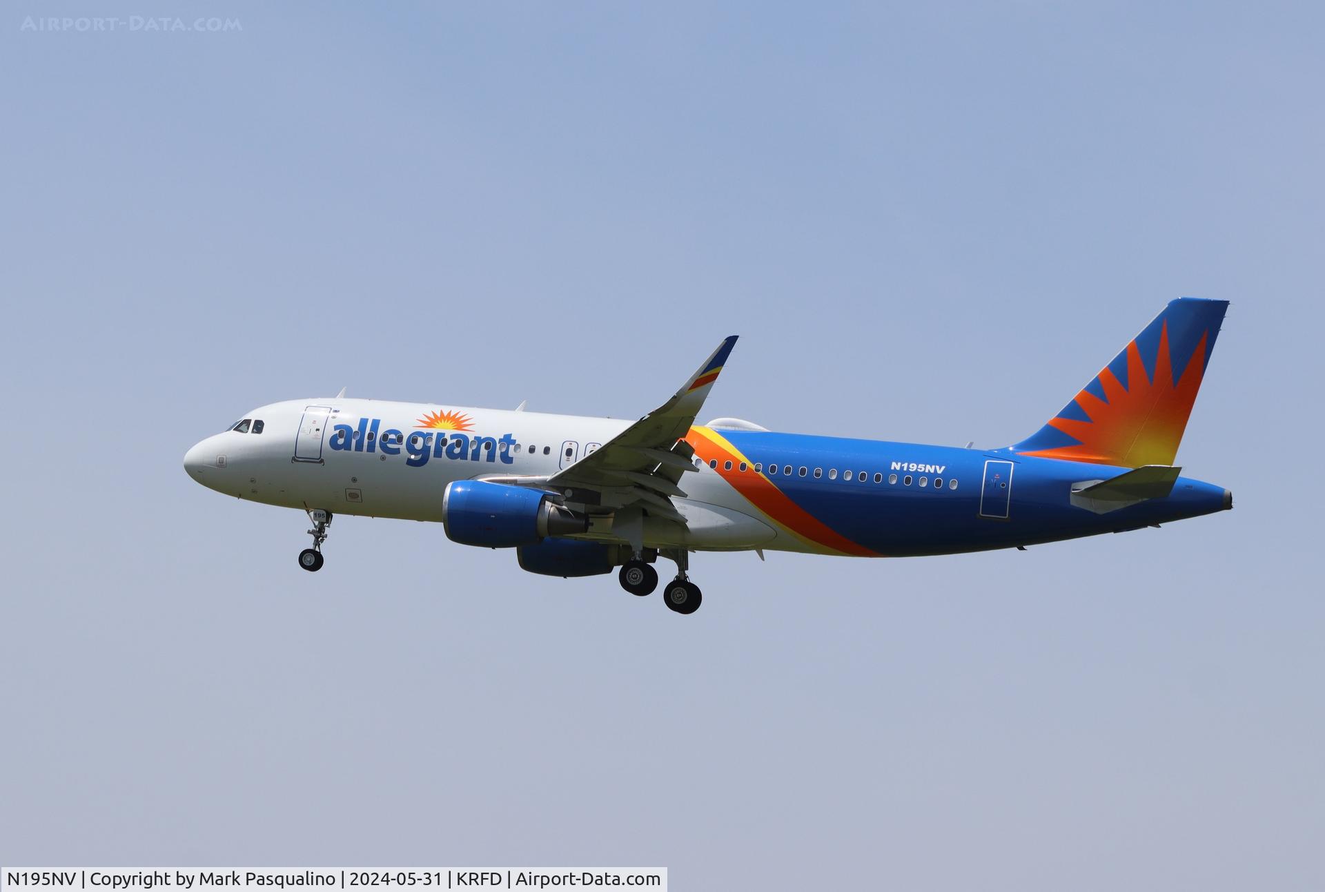 N195NV, 2016 Airbus A320-214 C/N 6939, Airbus A320-214