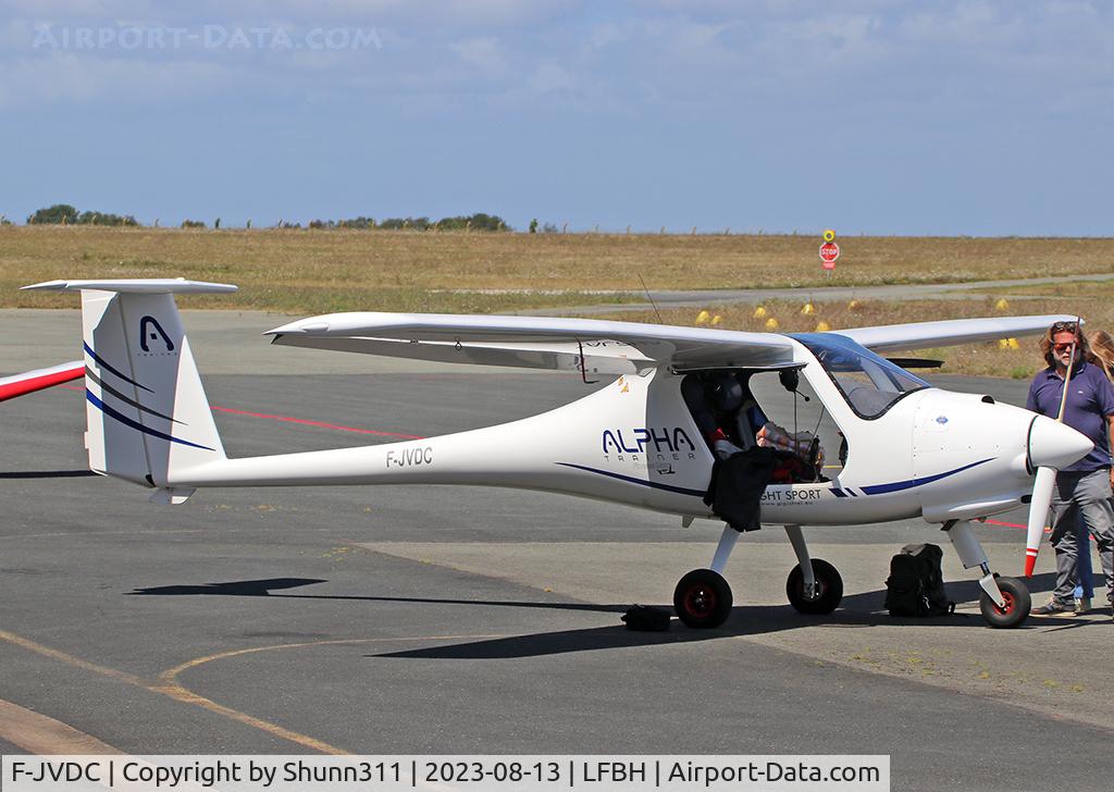F-JVDC, Pipistrel Alpha Trainer C/N 100, Parked at the Airclub...
