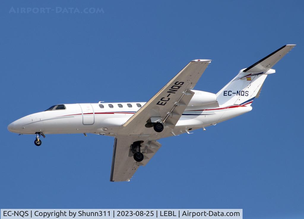 EC-NQS, 2012 Cessna 525C CitationJet CJ4 CitationJet CJ4 C/N 525C-0081, Landing rwy 24R