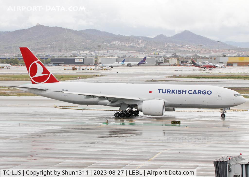 TC-LJS, 2019 Boeing 777-200F C/N 66579, Taxiing for departure...