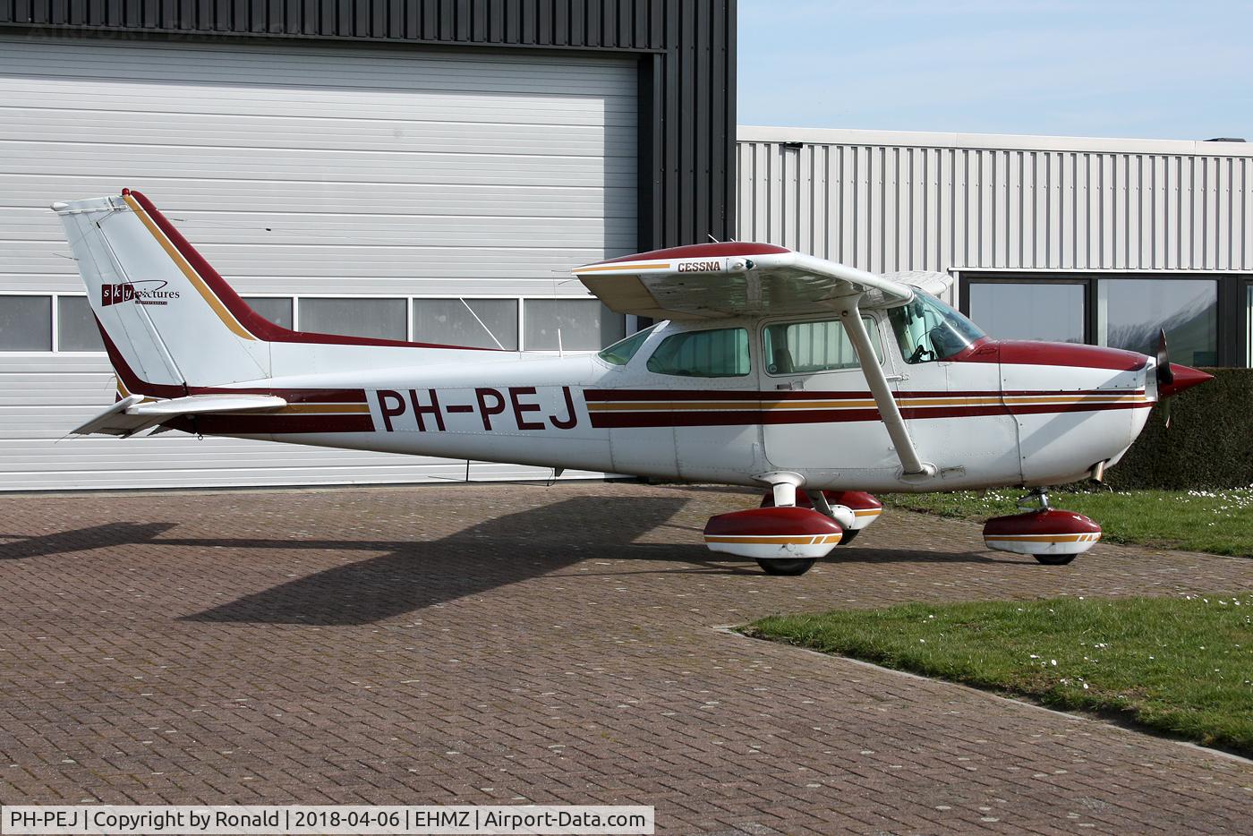 PH-PEJ, Cessna 172P C/N 17275401, at ehmz