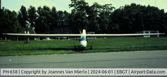 PH-658, 1979 Brditschka HB-21/2400 Hobbyliner C/N 21016, ex-slide