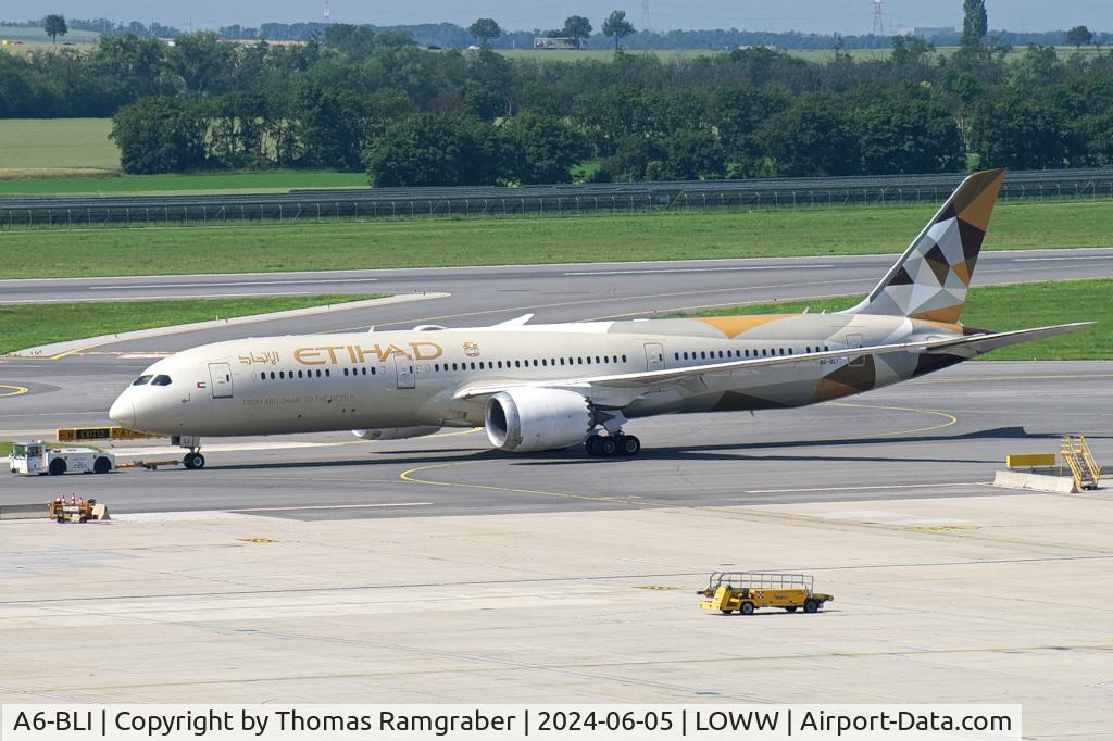 A6-BLI, 2016 Boeing 787-9 Dreamliner Dreamliner C/N 39655, Etihad Airways Boeing 787-9 Dreamliner