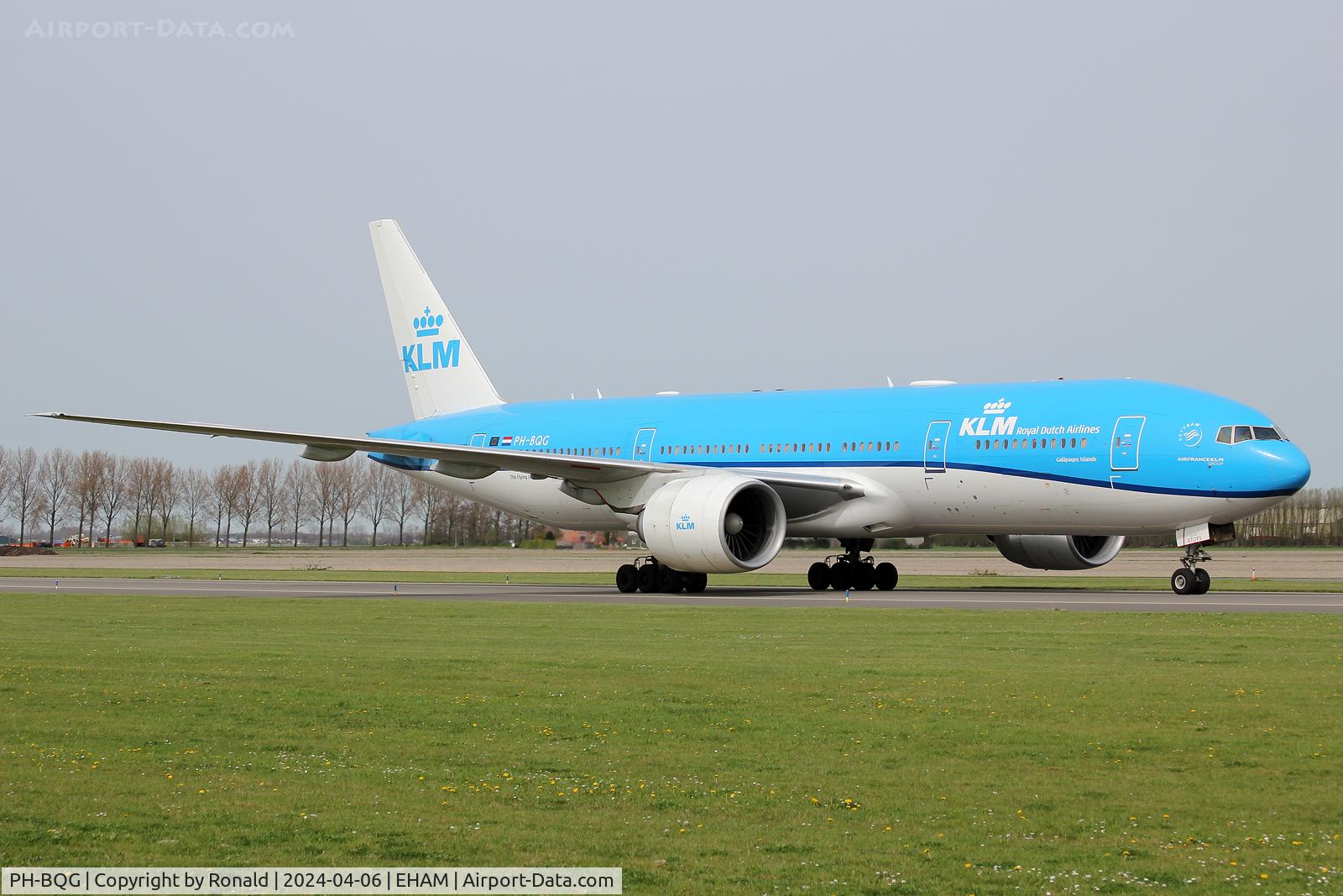 PH-BQG, 2004 Boeing 777-206/ER C/N 32704, at eham