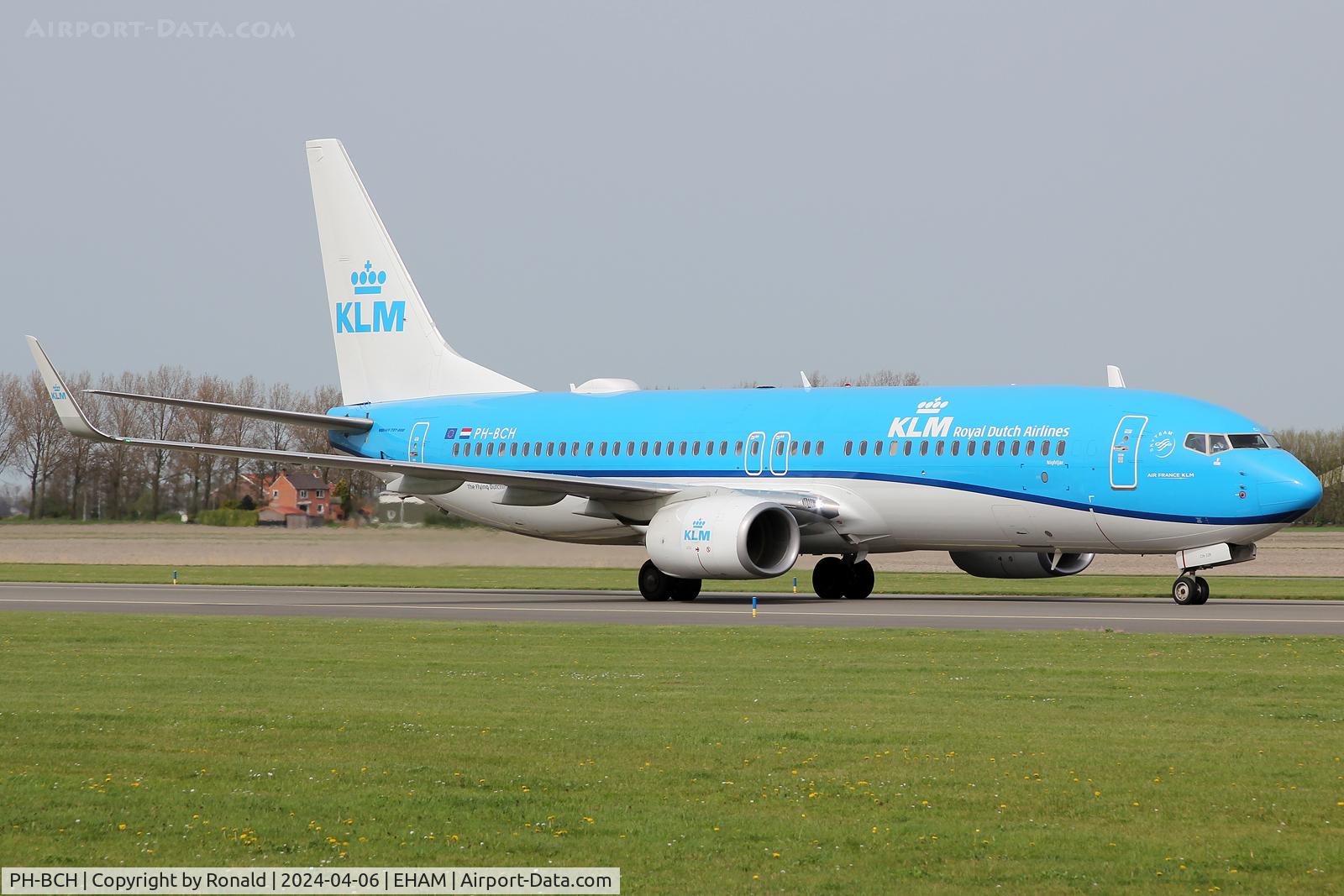 PH-BCH, 2019 Boeing 737-800 C/N 62579, at spl