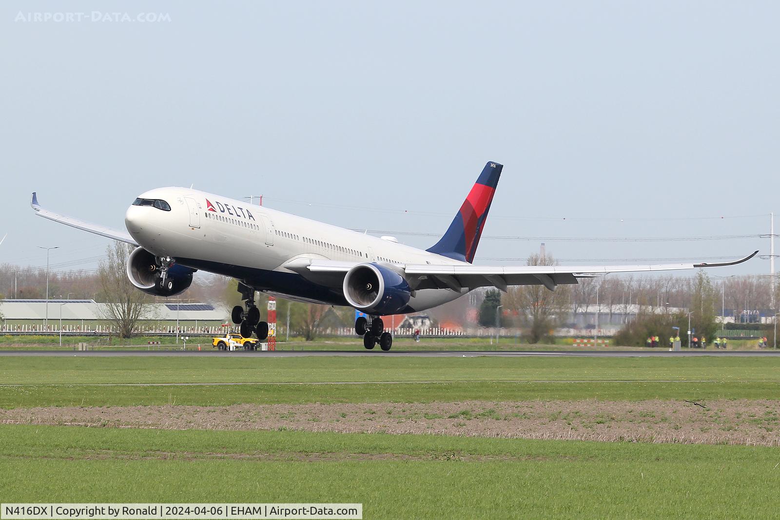 N416DX, 2021 Airbus A330-941 C/N 1999, at eham