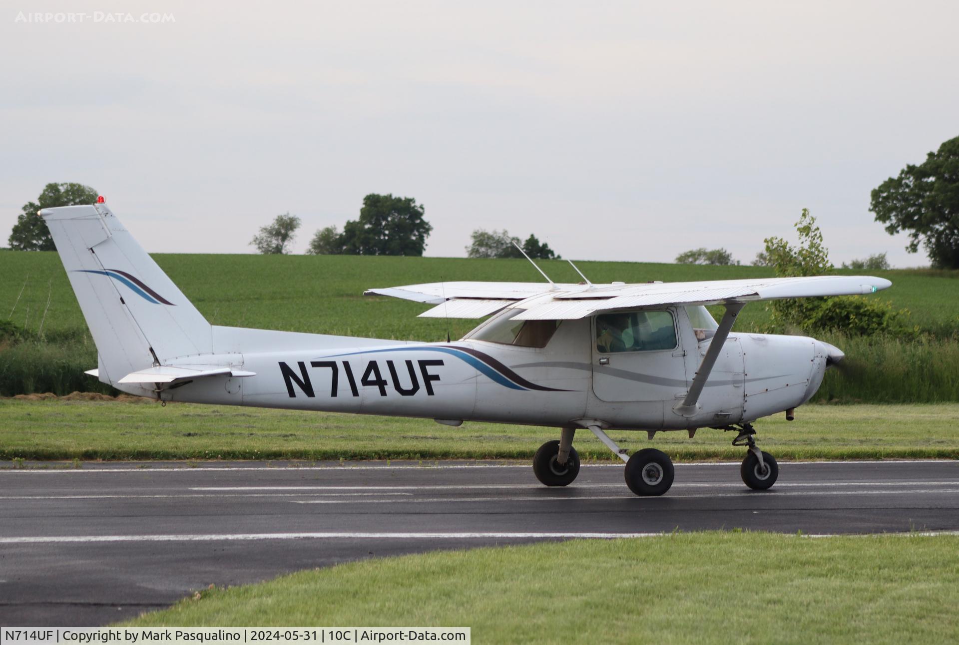 N714UF, 1977 Cessna 152 C/N 15279438, Cessna 152
