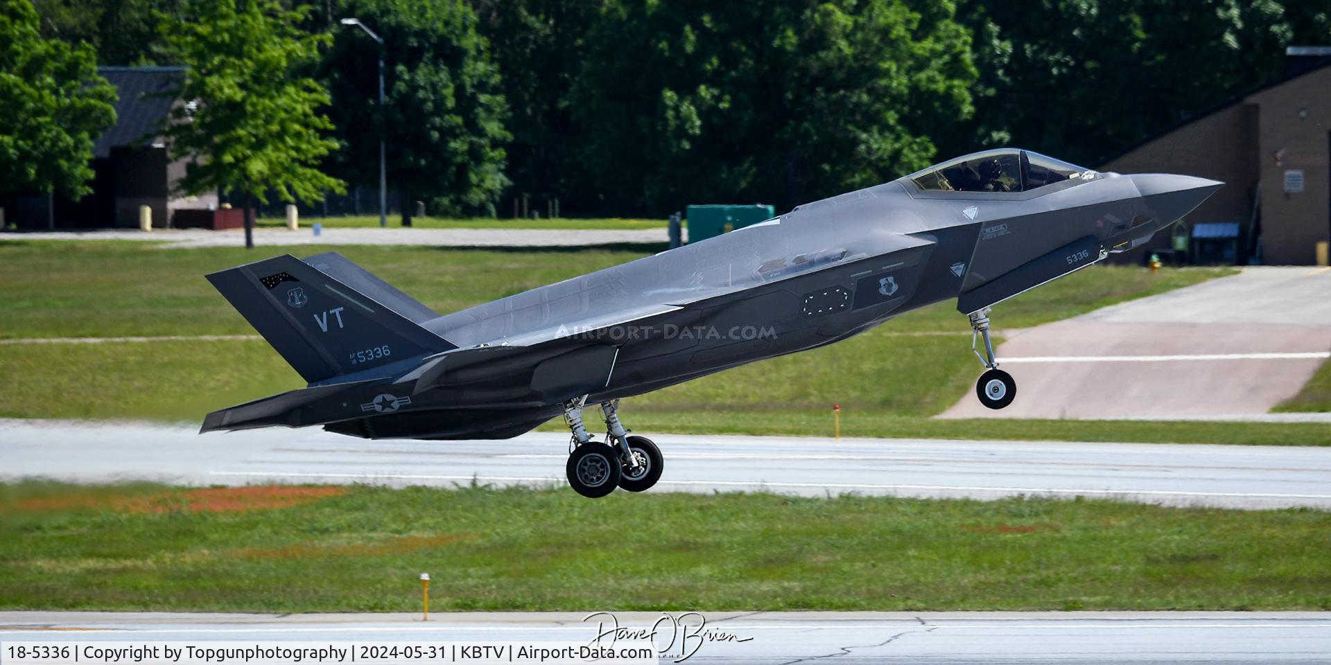 18-5336, 2017 Lockheed Martin F-35A Lightning II C/N AF-227, MAPLE31 leading the group