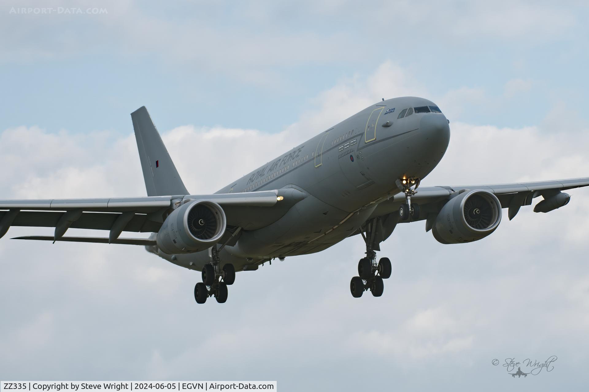 ZZ335, 2012 Airbus KC2 Voyager (A330-243MRTT) C/N 1334, RAF Brize Norton UK