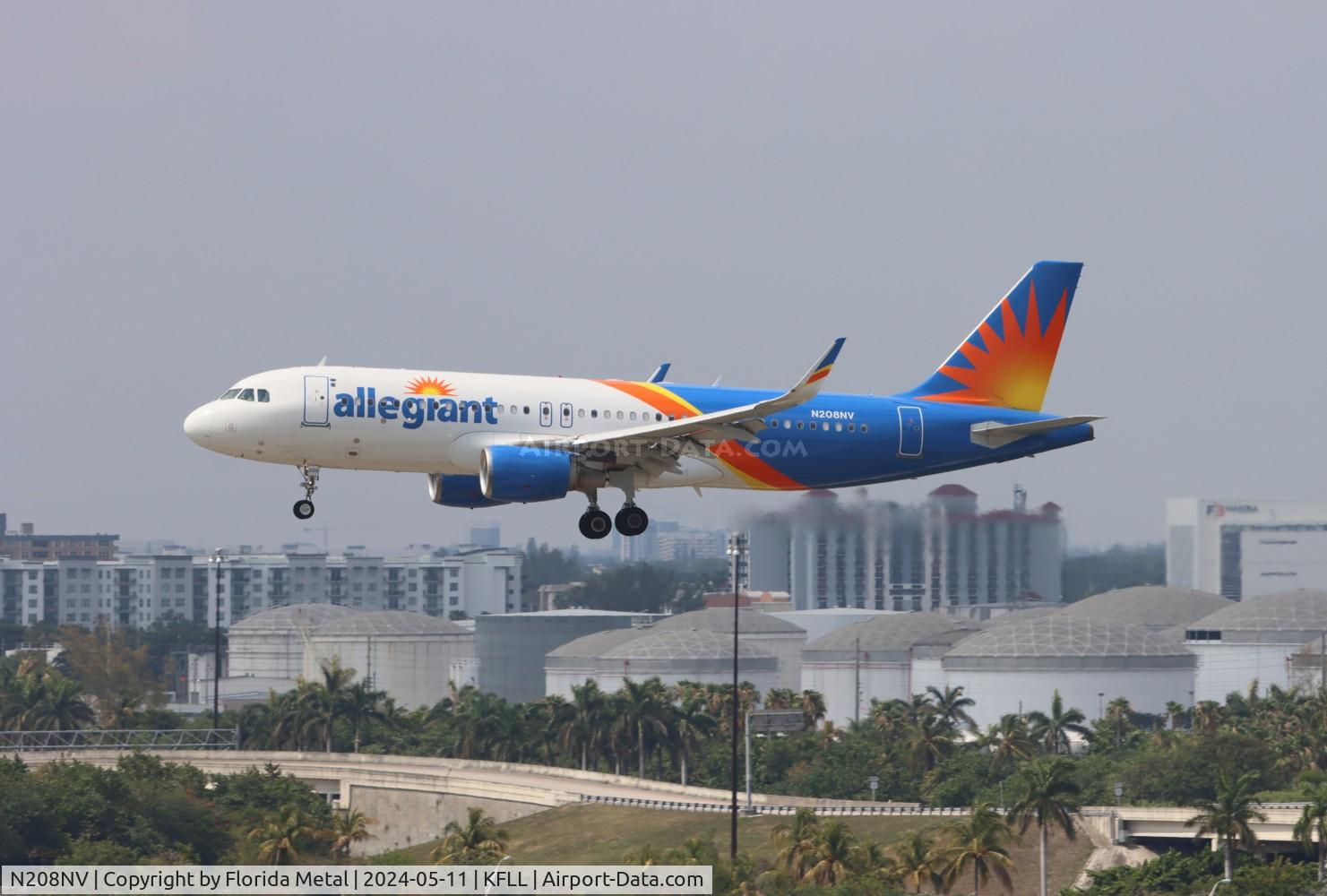N208NV, 2013 Airbus A320-214 C/N 5640, AAY A320 zx AVL-FLL