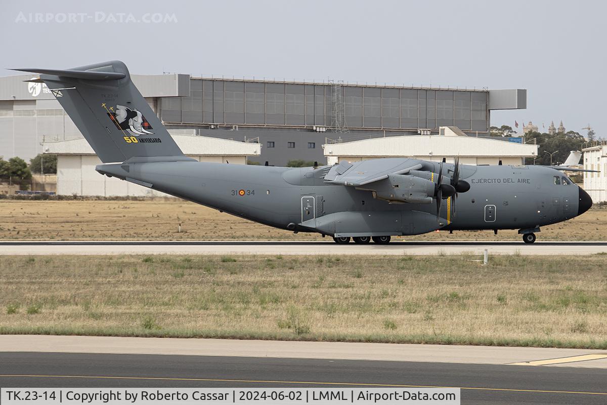 TK.23-14, Airbus A400M Atlas C/N 128, Runway 13
