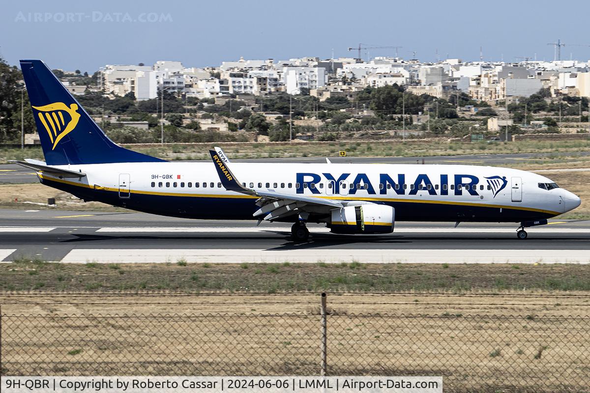 9H-QBR, 2016 Boeing 737-8AS C/N 44716, Runway 31