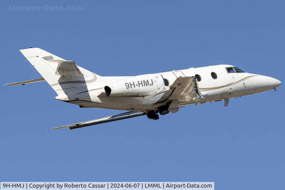 9H-HMJ, 1989 Dassault Falcon 10 C/N 225, Runway 13