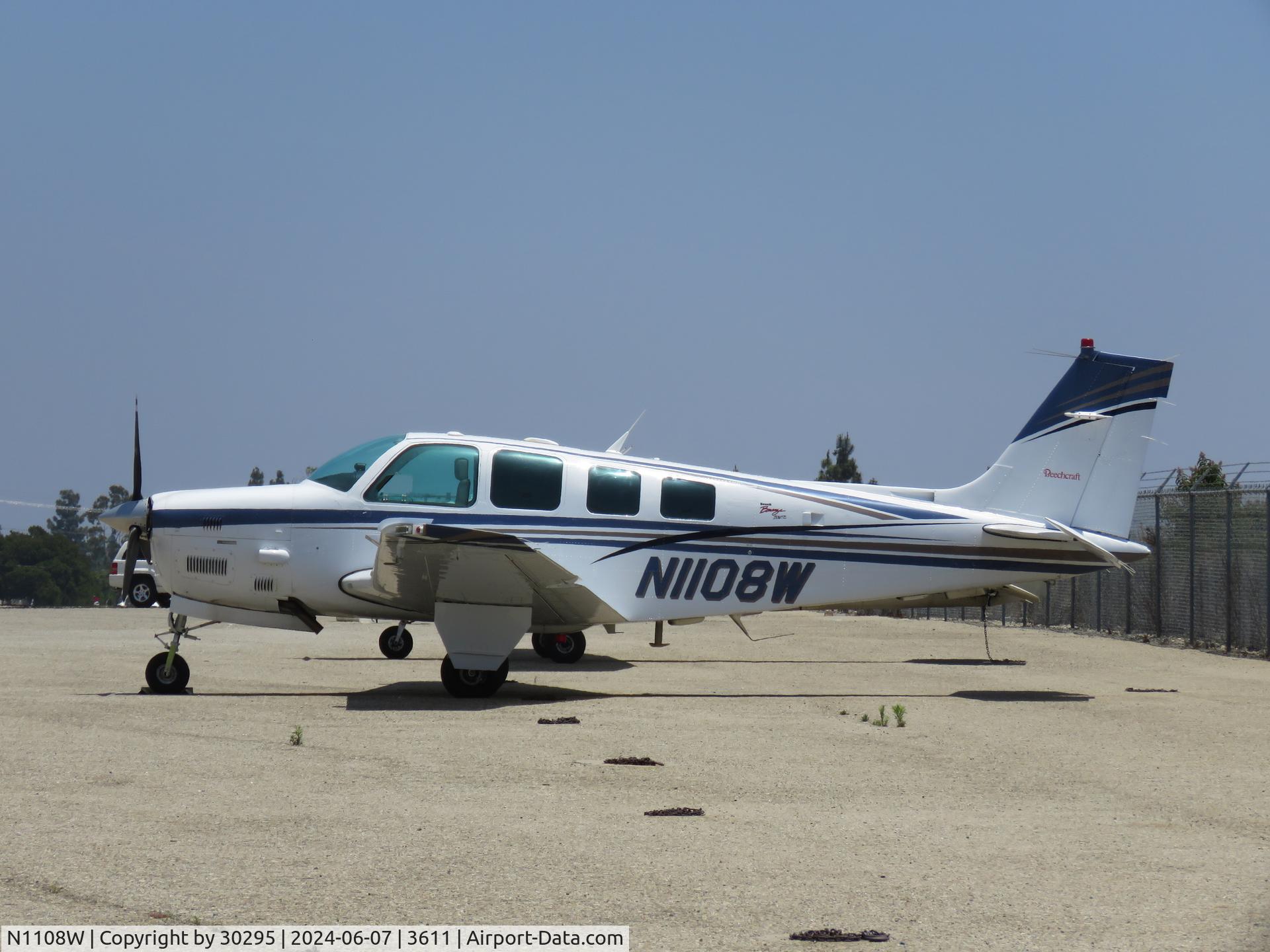 N1108W, 1998 Raytheon Aircraft Company B36TC Bonanza C/N EA-611, Parked