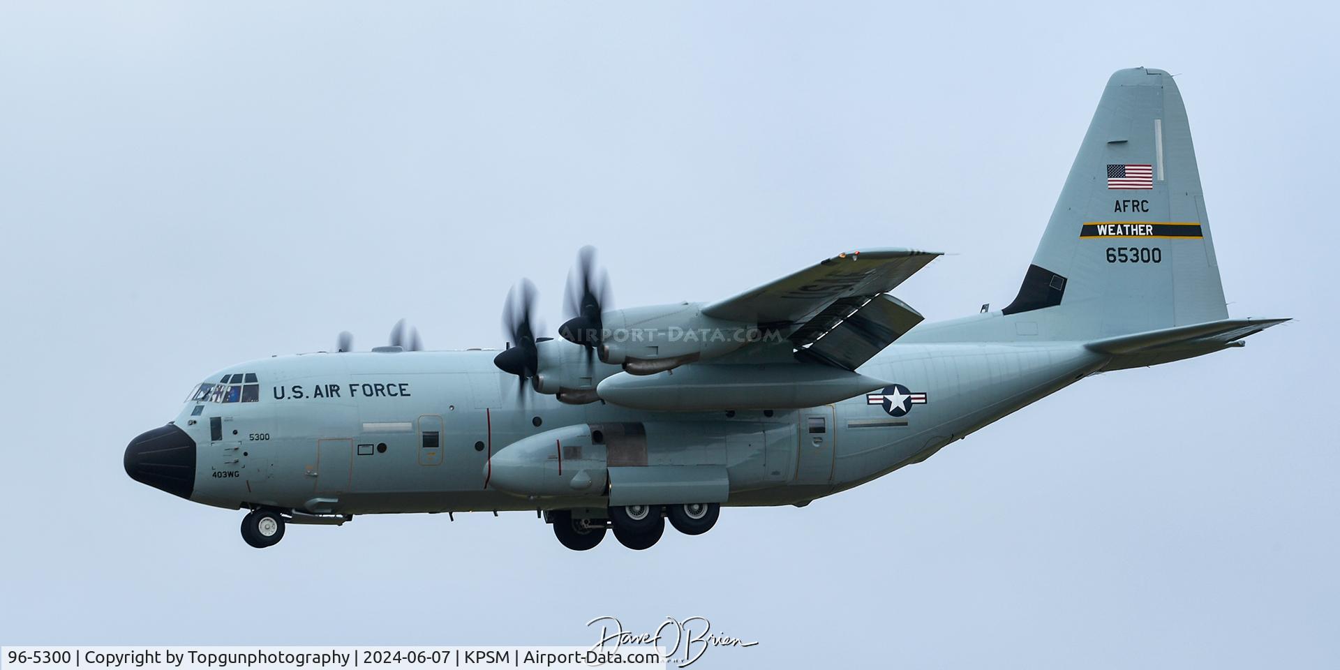96-5300, 1996 Lockheed Martin WC-130J Hercules C/N 382-5451, CODY01 landing RW34