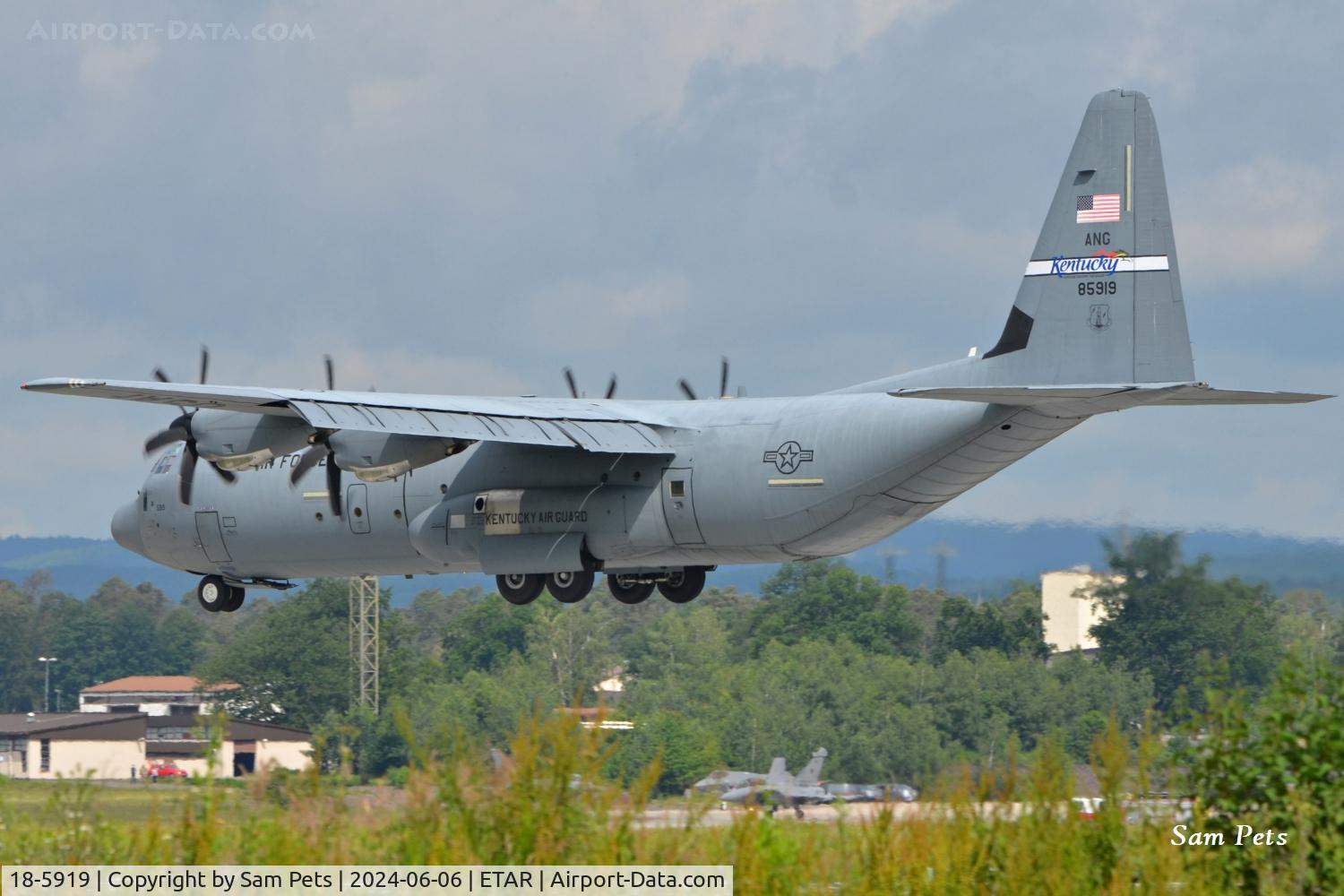 18-5919, 2021 Lockheed Martin C-130J-30 Super Hercules C/N 382-5919, Landing at Ramstein.