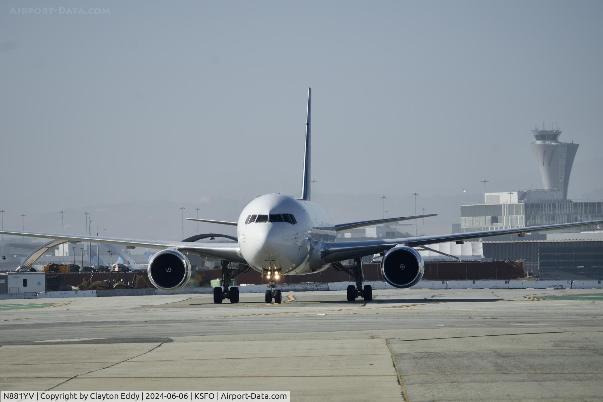N881YV, 1987 Boeing 767-241 C/N 23803, SFO 2024.