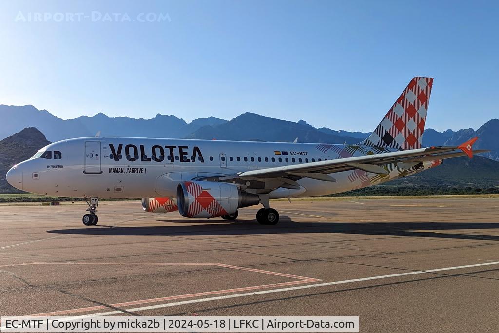 EC-MTF, 2005 Airbus A319-111 C/N 2382, Taxiing