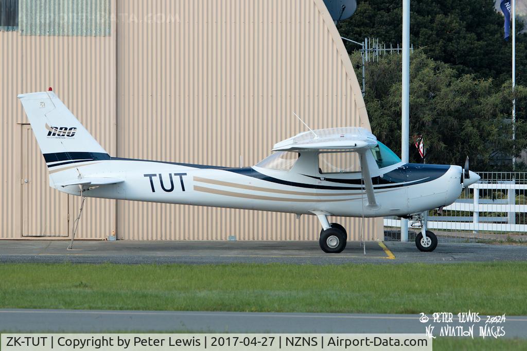 ZK-TUT, 1978 Cessna 152 C/N 15282978, Nelson Aviation College Ltd., Motueka