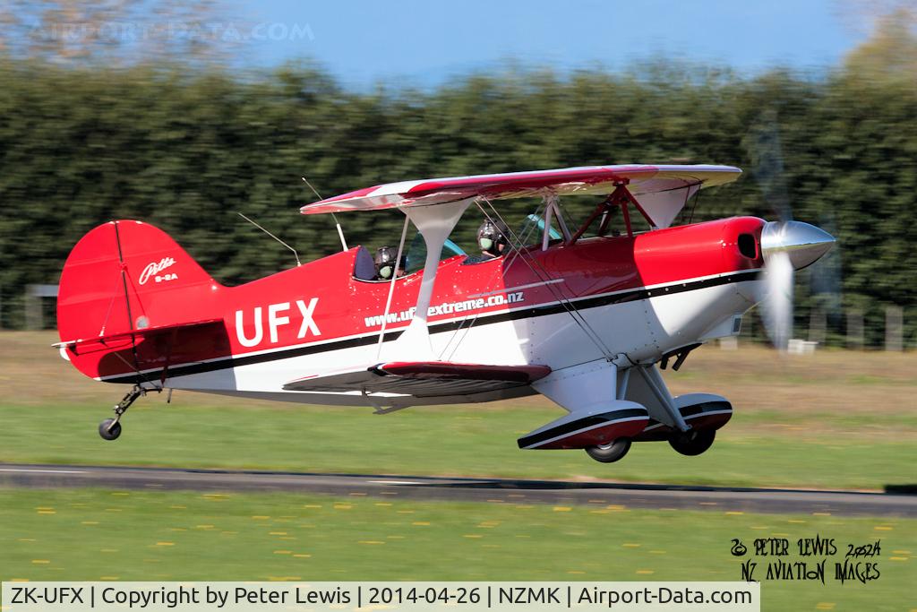 ZK-UFX, 1977 Aerotek Pitts S-2A Special C/N 2140, Tasman Bay Aviation Ltd., Motueka