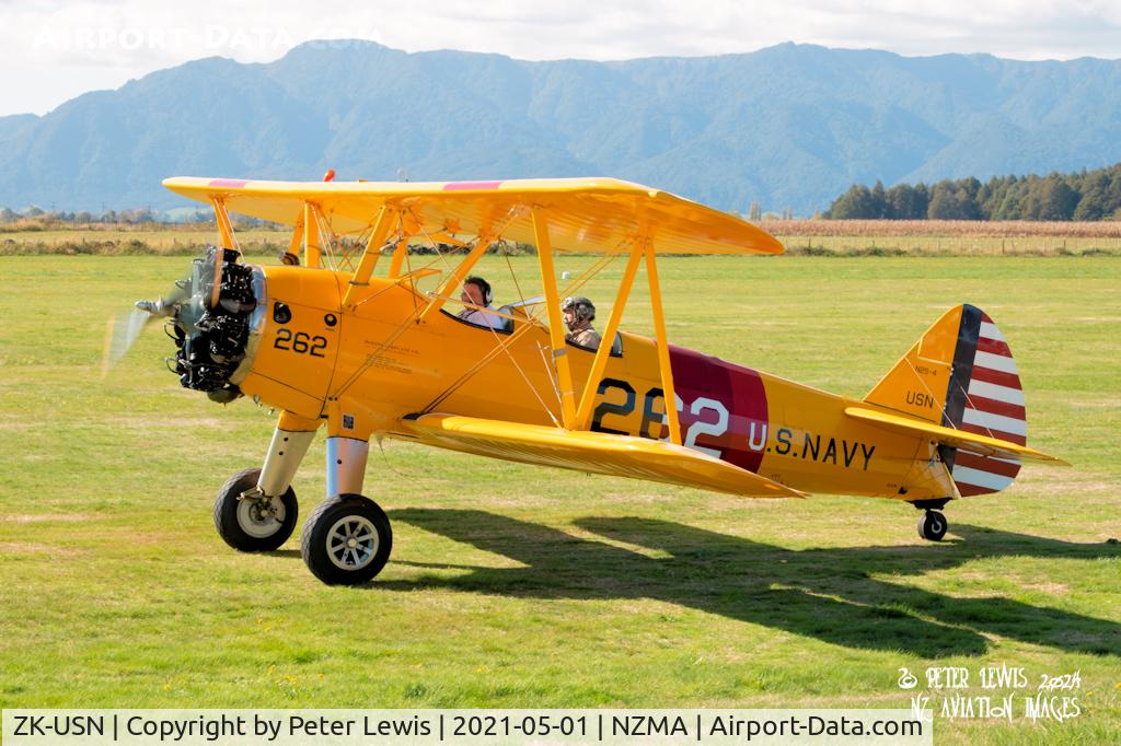 ZK-USN, 1946 Boeing A75N1(PT17) C/N 75-3655, M P Cantlon, Mt Maunganui